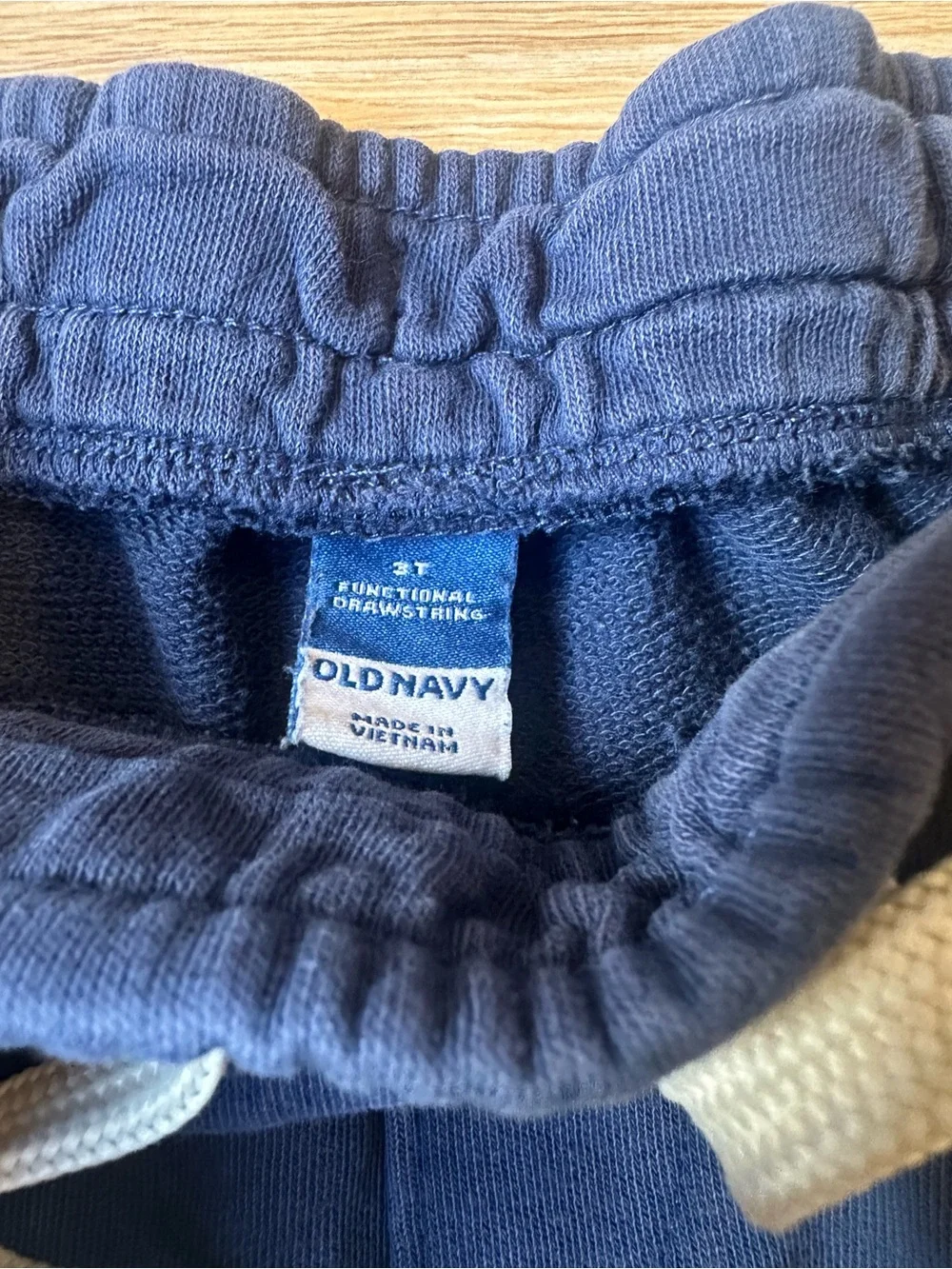 Old Navy Cargo Sweatshorts with Drawstring Navy Blue 3T